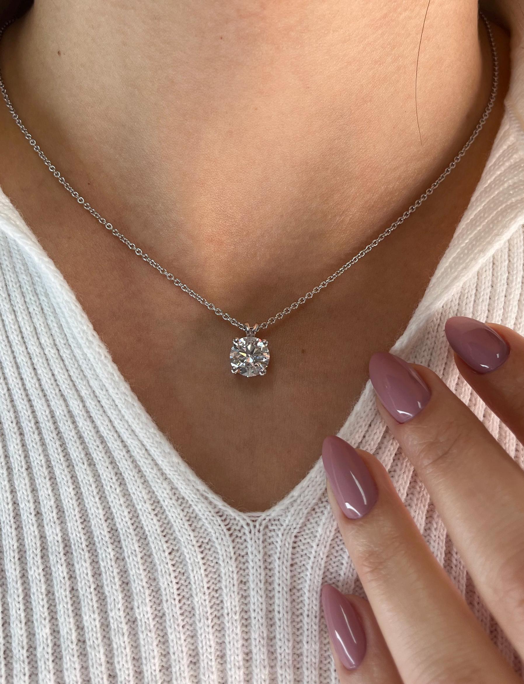 3 Carat Round Brilliant Excellent Cut Diamond Solitaire Pendant
