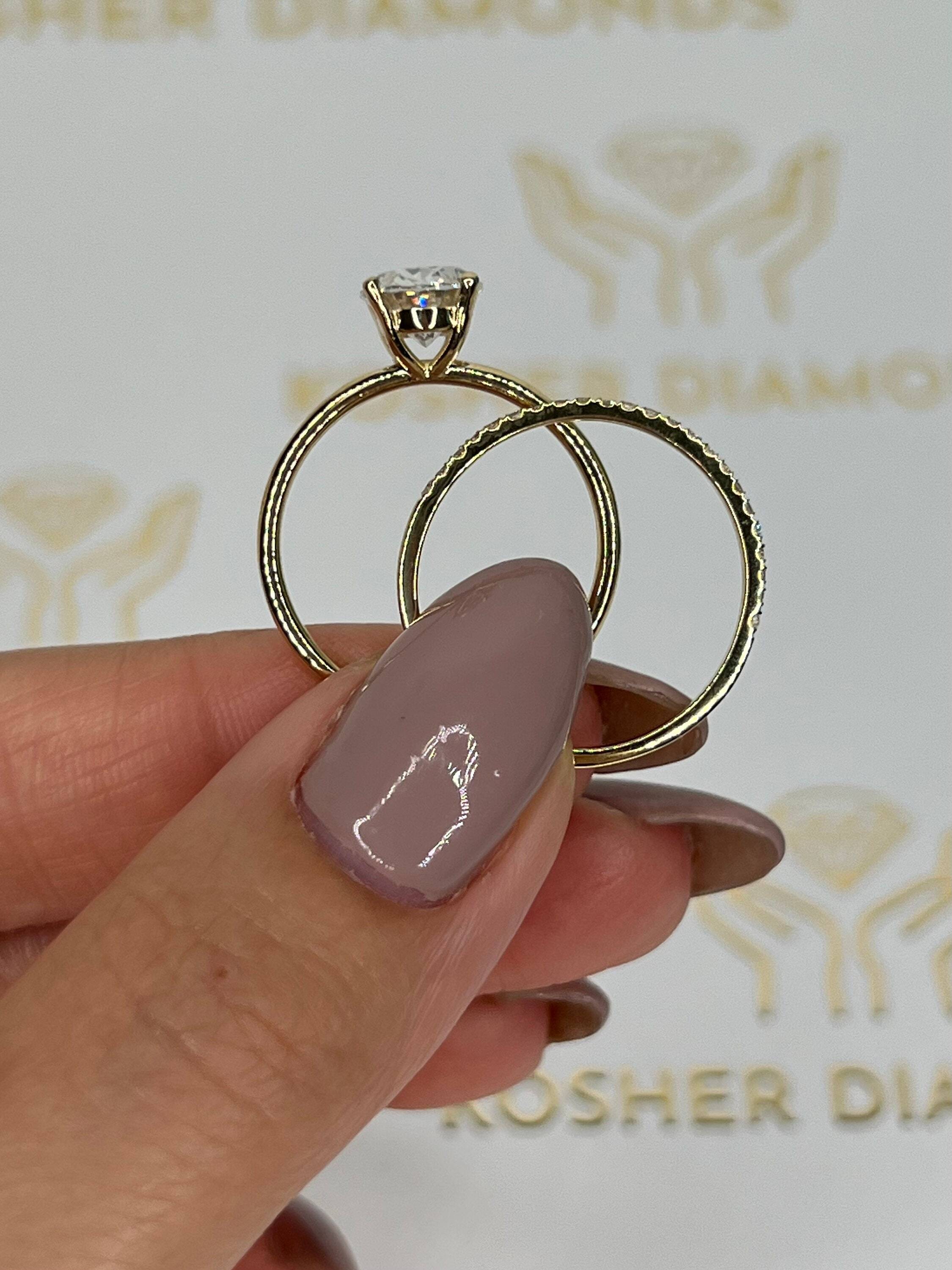 2.25 Carat Oval Cut Diamond Solitaire Engagement Ring Set, Matching Round Diamond Wedding Band