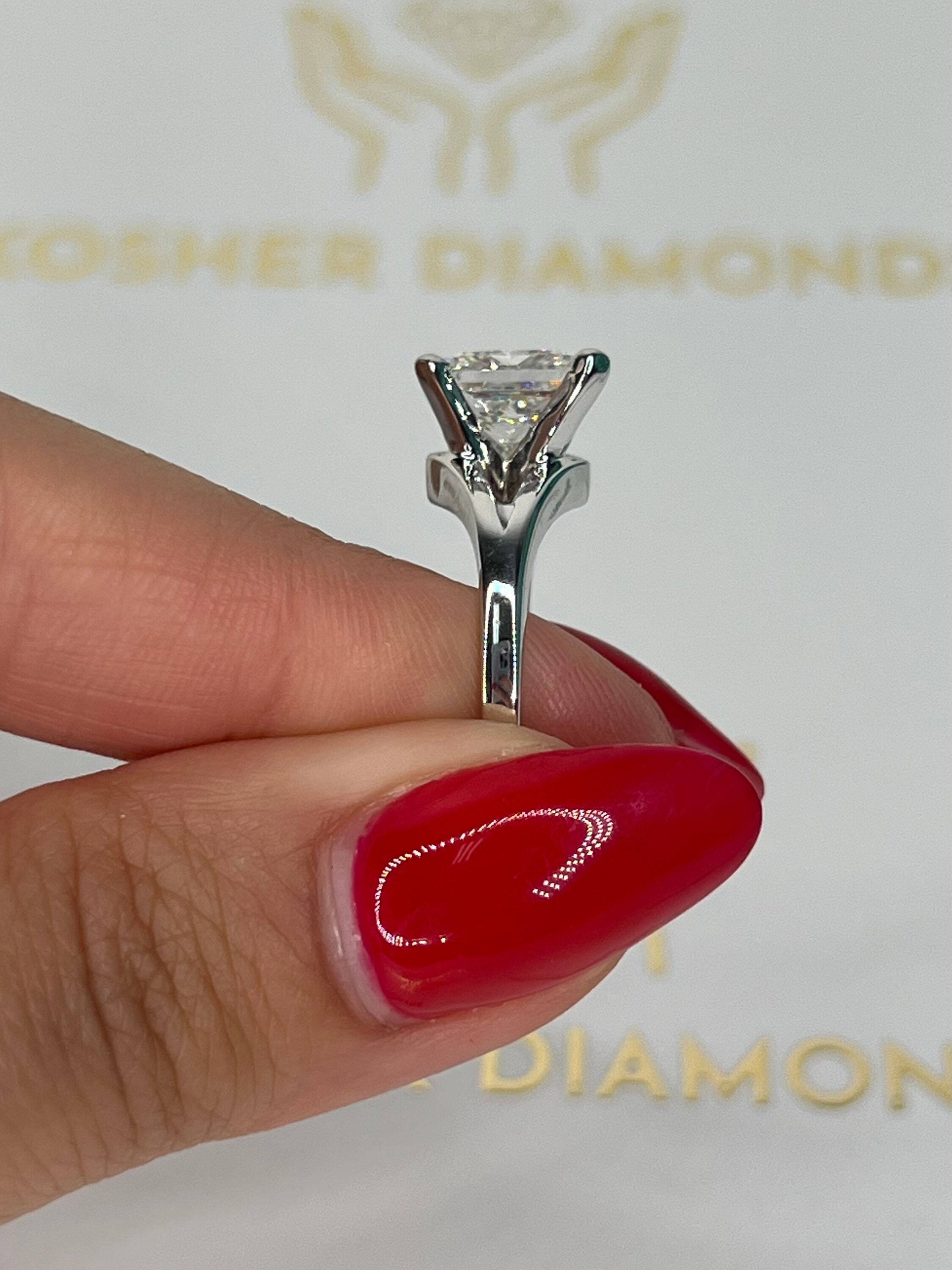 3 Carat Princess Excellent Cut Stylish Solitaire Diamond Engagement Ring