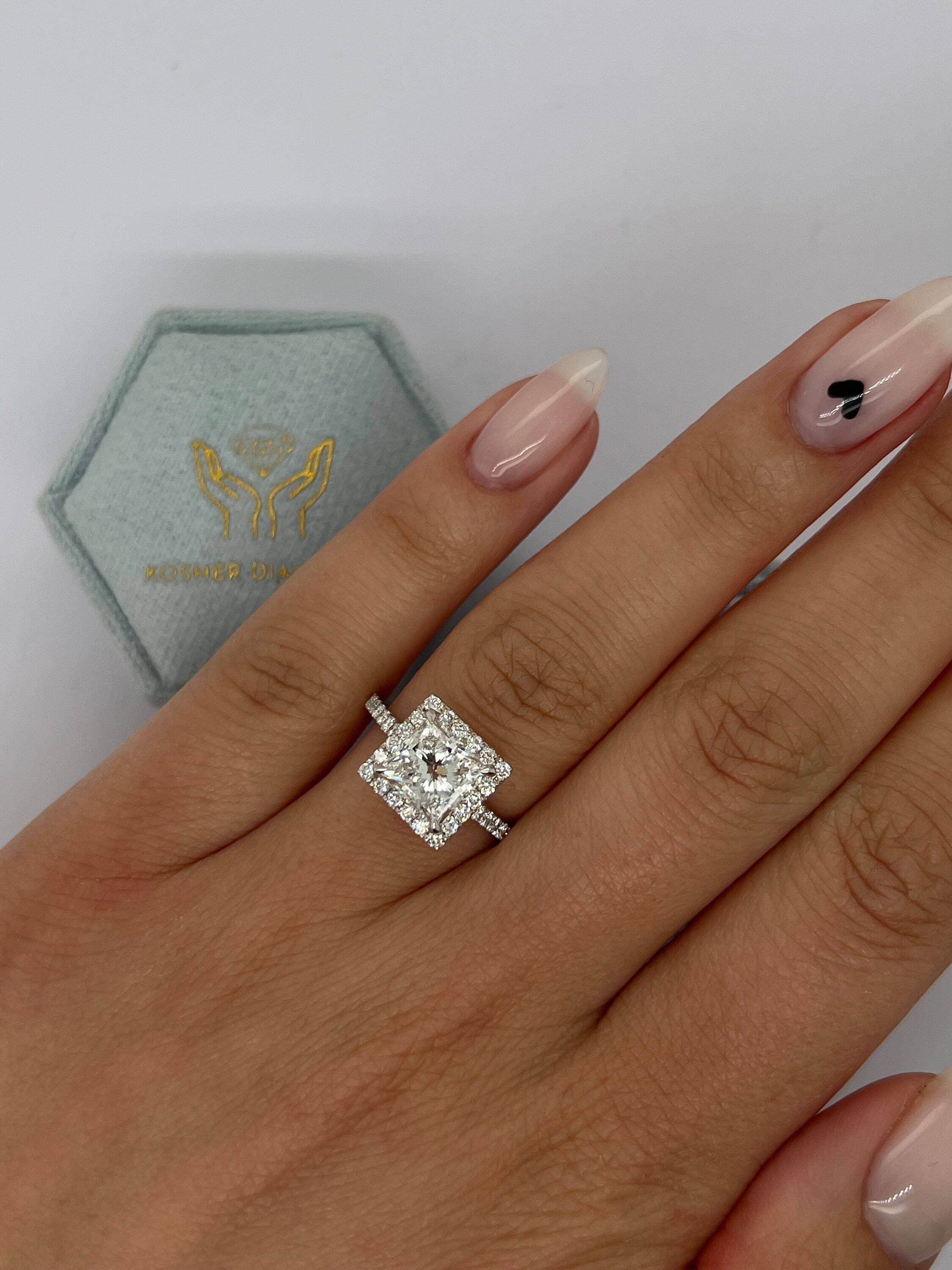 2.5 Carat Princess Excellent Cut Diamond Halo Engagement Ring