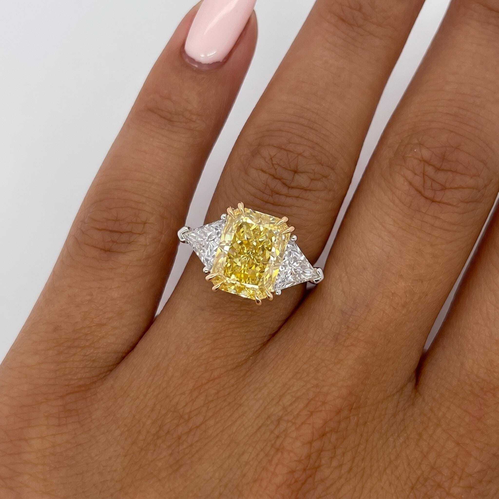 Fancy Vivid Yellow VVS1 Clarity 9.25 Carat Total Radiant Cut Diamond Three Stone Side Trillions, Two Tone Engagement Ring