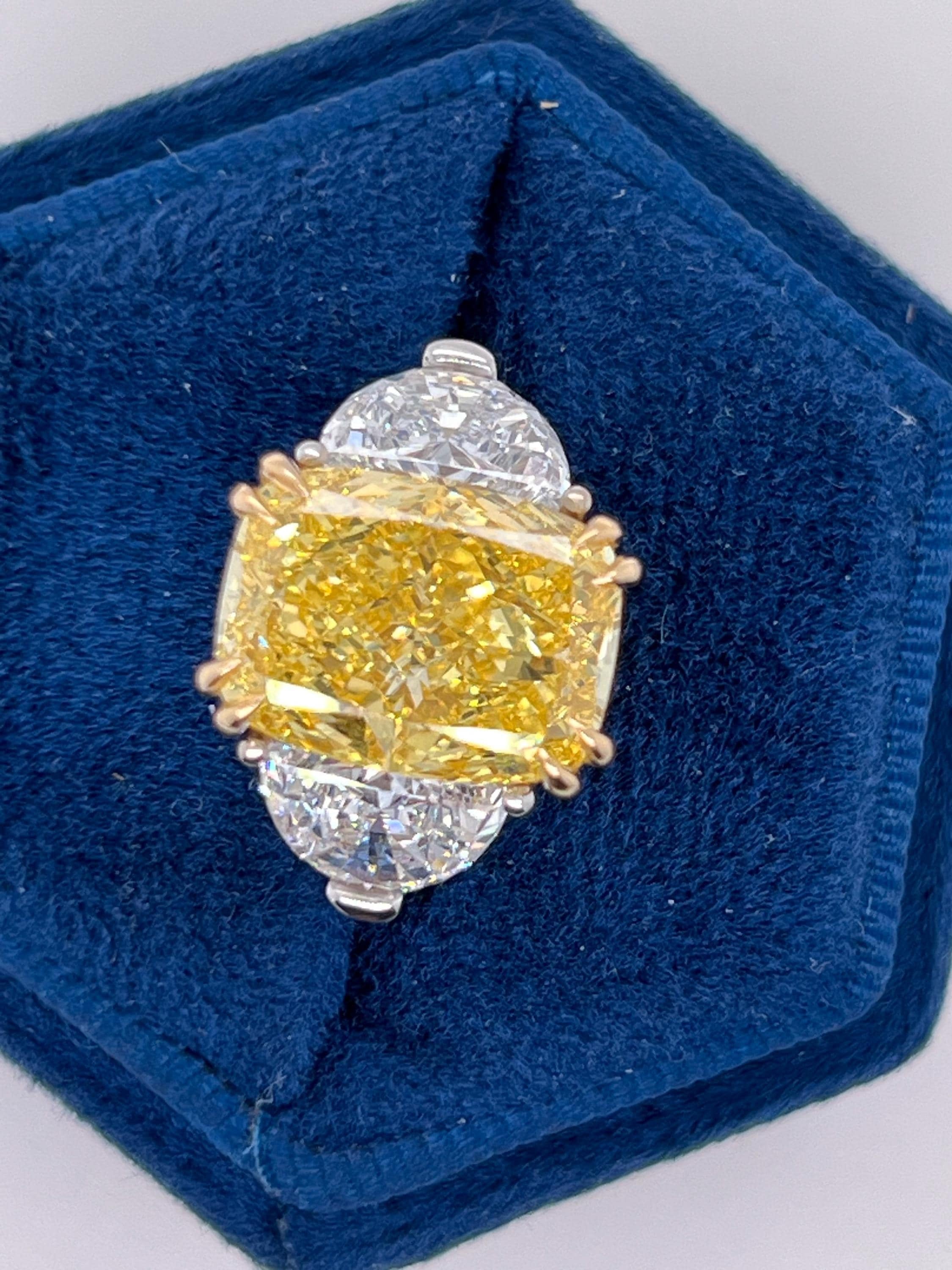9.5 Carat Total Fancy Vivid Yellow VVS2 Cushion Cut Diamond Three Stone Half Moon Two Tone Engagement Ring