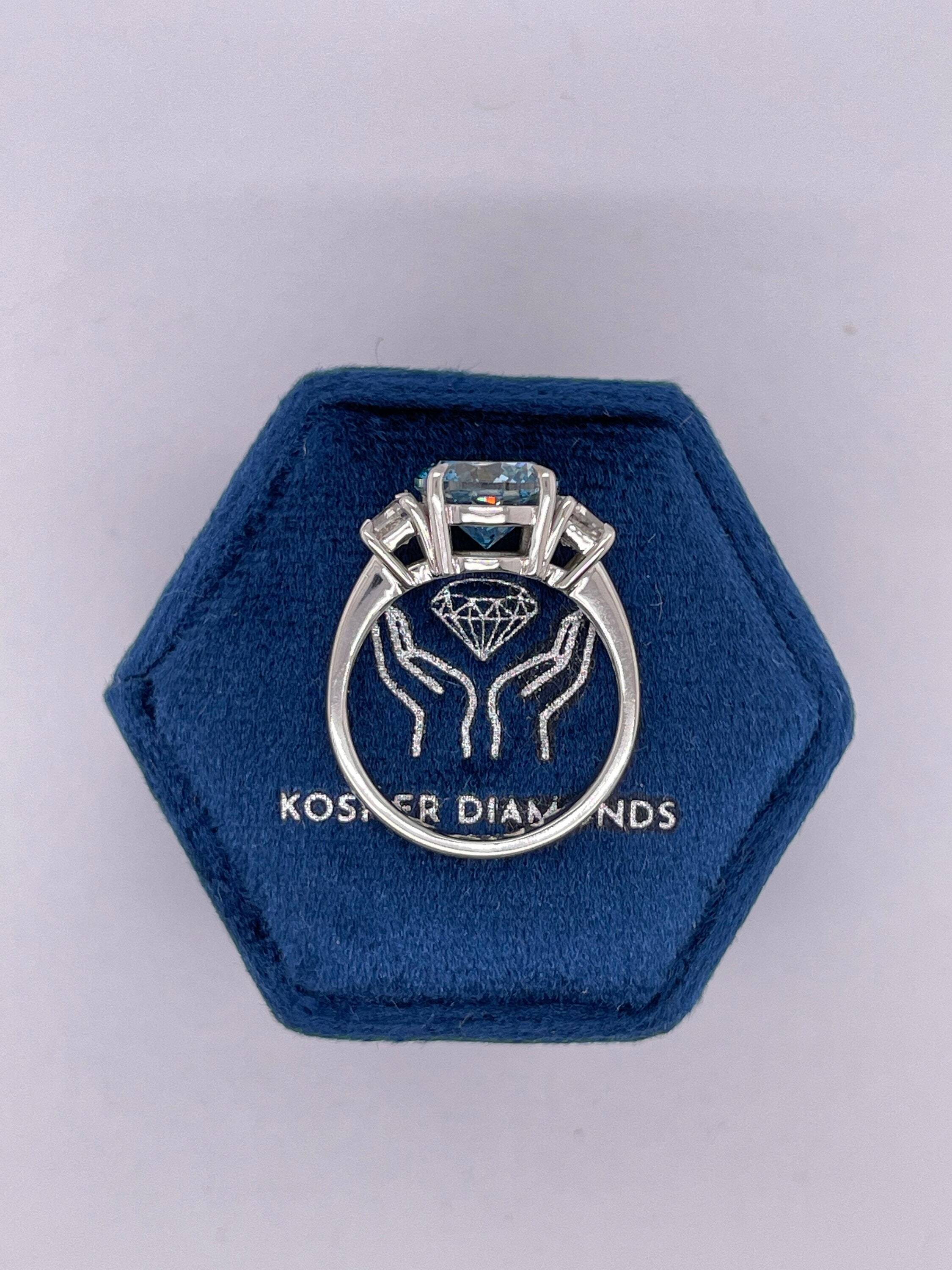 2.5 Carat Fancy Vivid Blue Round Cut Three Stone Diamond Engagement Ring, Side Trapezoid Diamonds