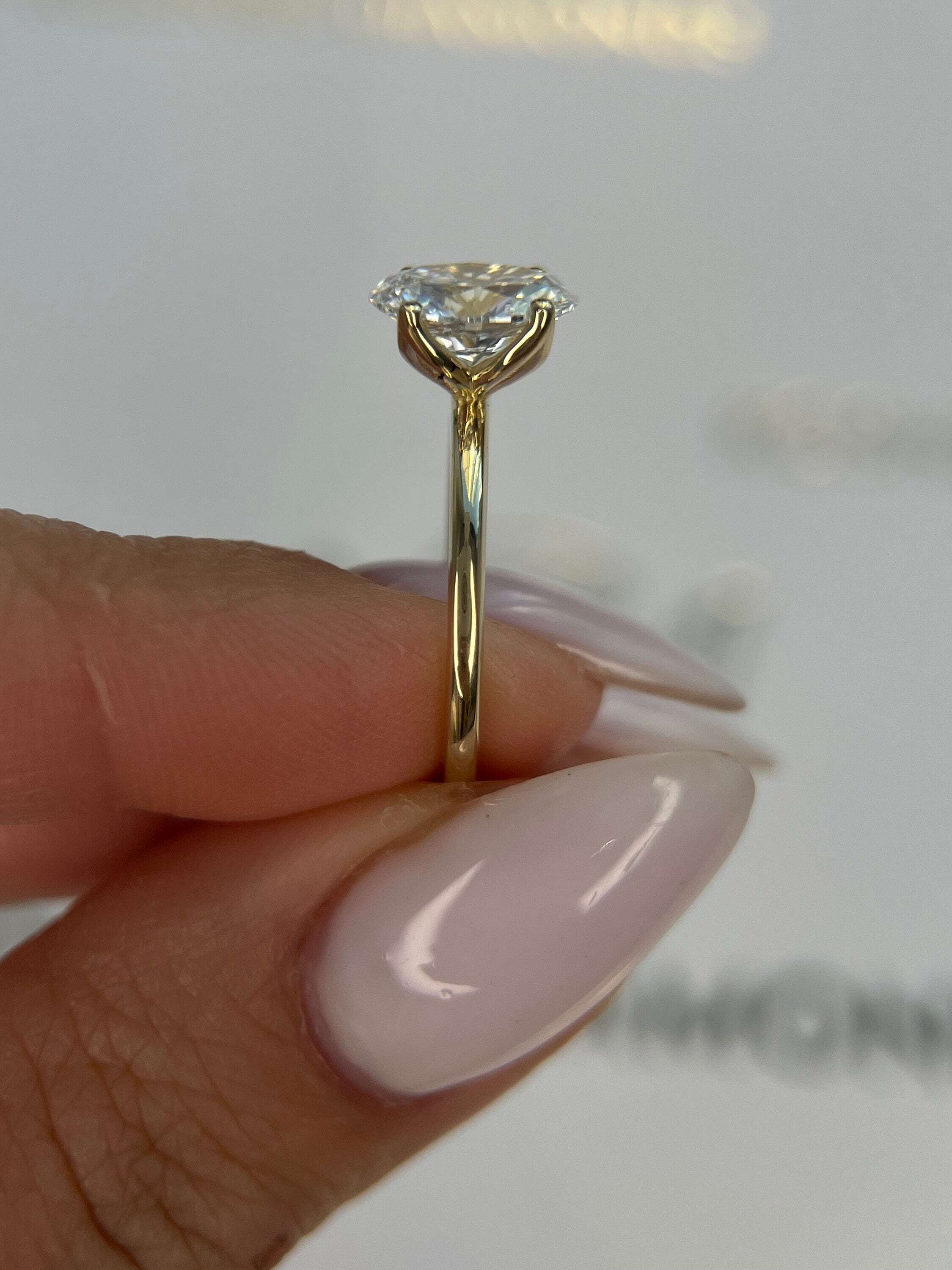 Tulip Design 1.5 Carat Oval Excellent Cut Diamond Solitaire Engagement Ring