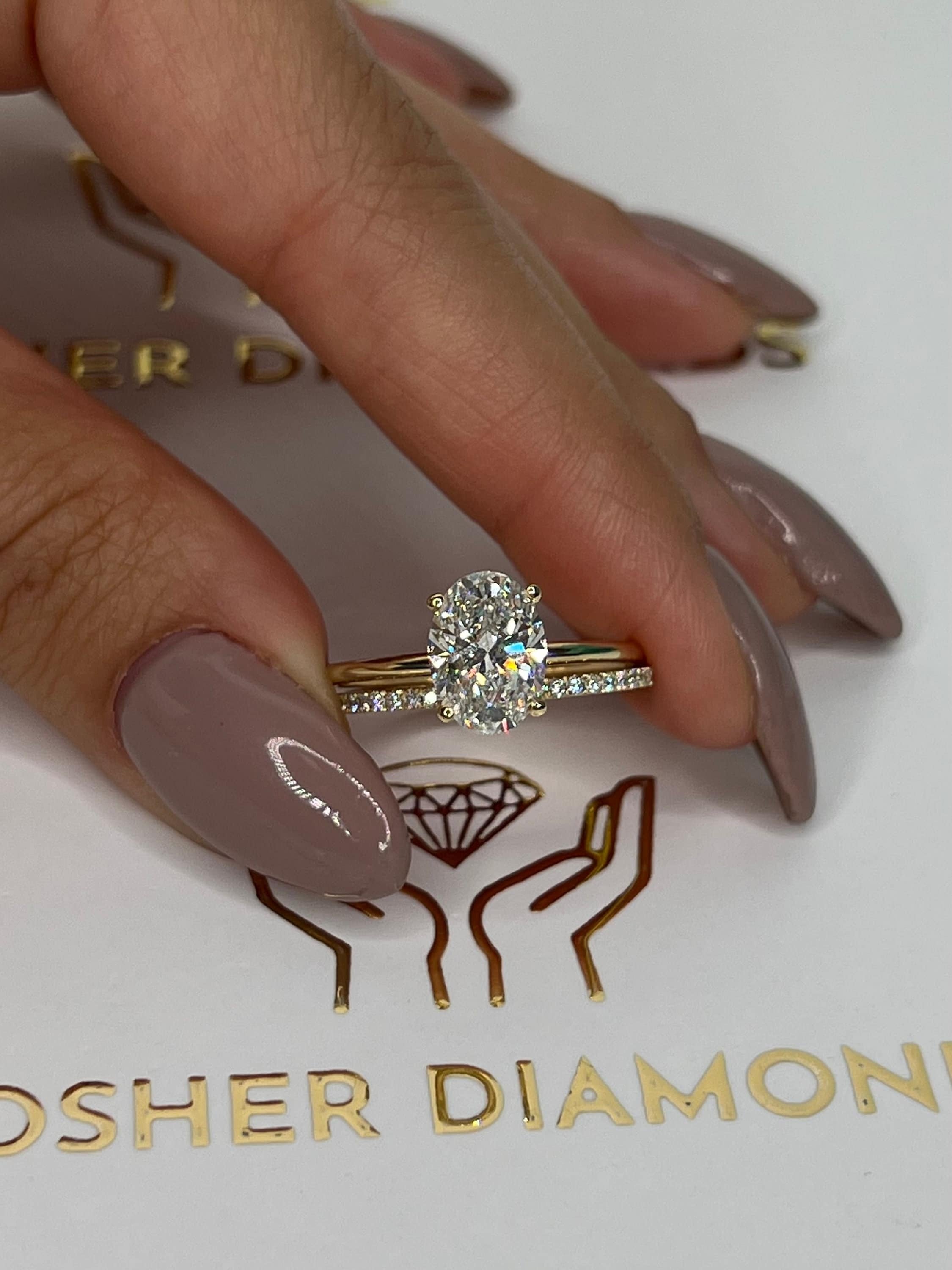 2.25 Carat Oval Cut Diamond Solitaire Engagement Ring Set, Matching Round Diamond Wedding Band