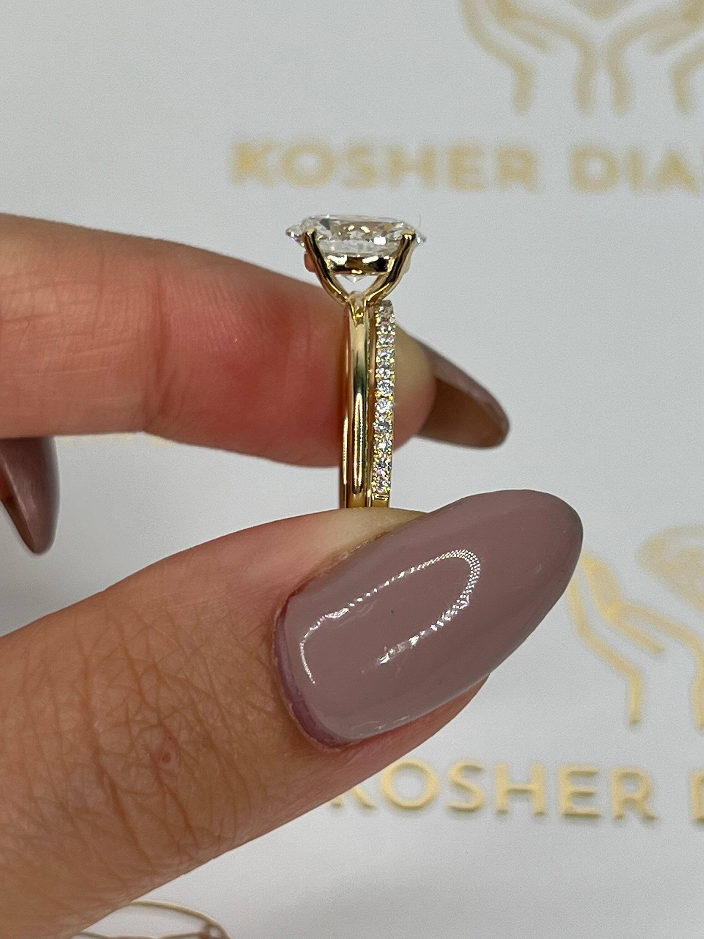 2.25 Carat Oval Cut Diamond Solitaire Engagement Ring Set, Matching Round Diamond Wedding Band