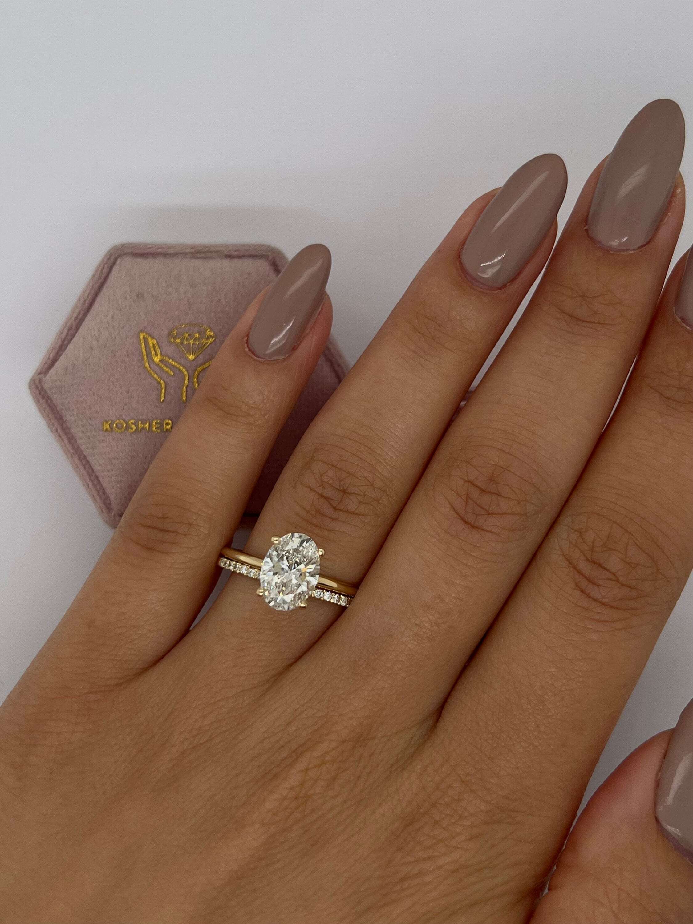 2.25 Carat Oval Cut Diamond Solitaire Engagement Ring Set, Matching Round Diamond Wedding Band