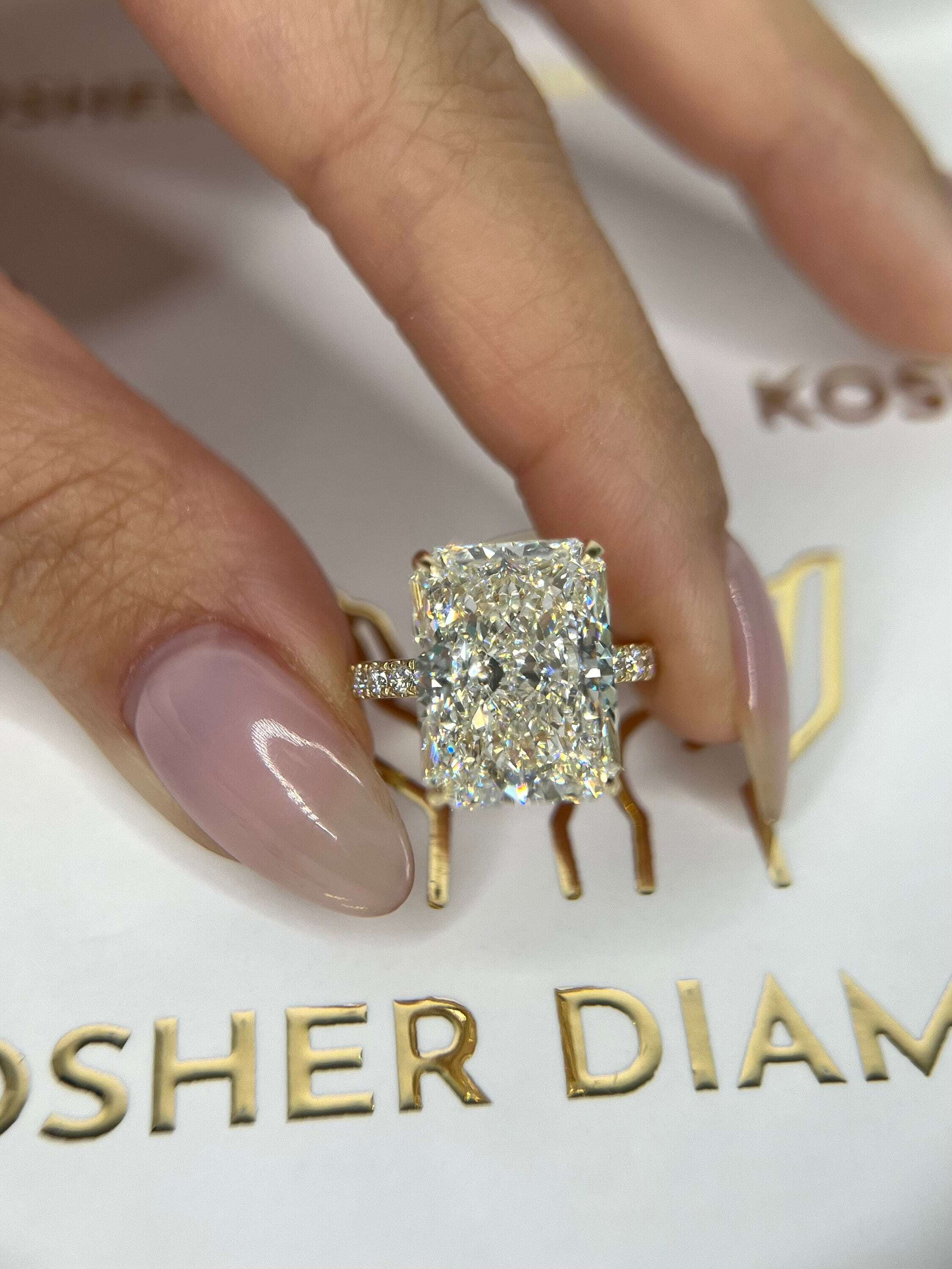 Rare 10.50 Carat Radiant Cut Diamond Solitaire Hidden Halo Engagement Ring