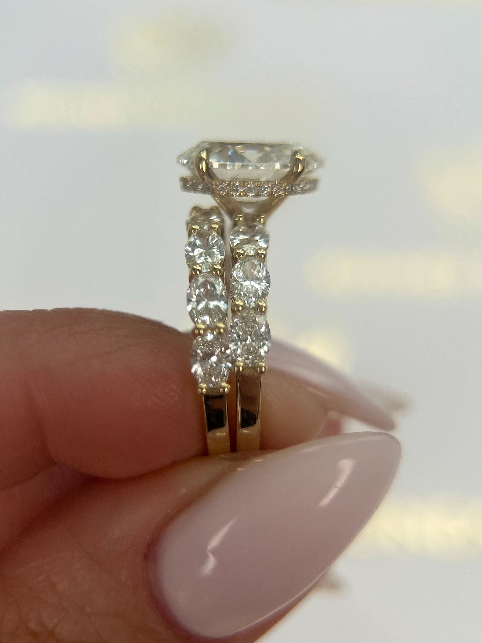 4.5 Carat E Color VVS2 Clarity Oval Diamond Hidden Halo Engagement Ring, Matching Band Set
